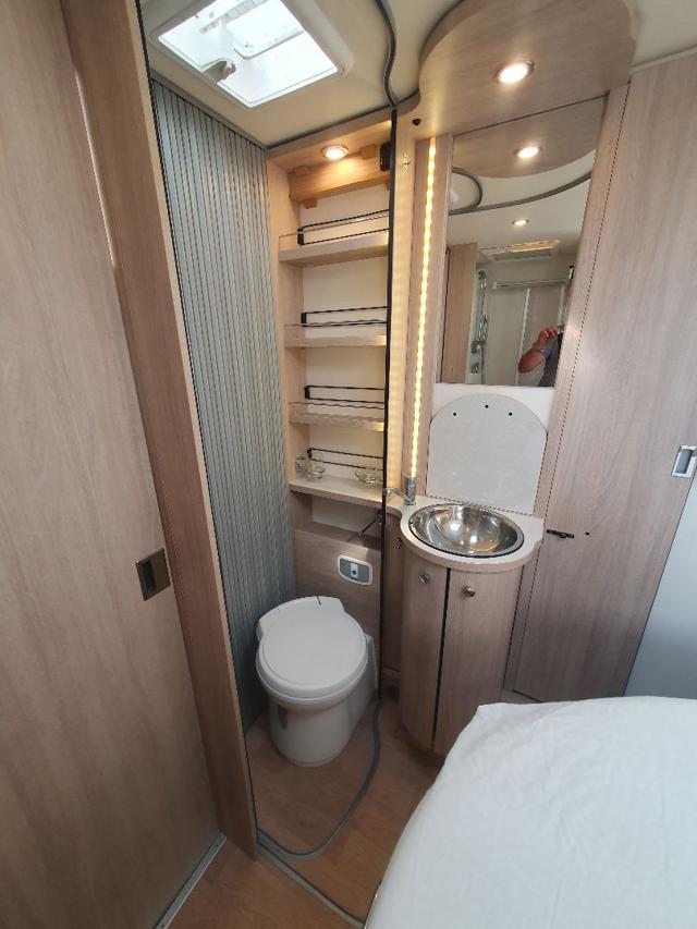 Camper - Integrato RAPIDO F680FF Diesel – foto 17