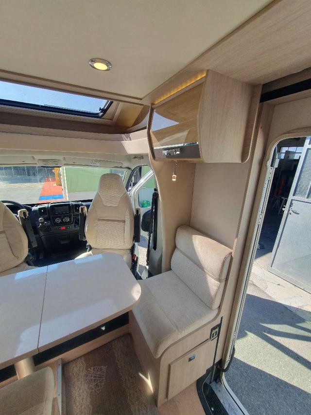 Camper - Integrato RAPIDO F680FF Diesel – foto 8
