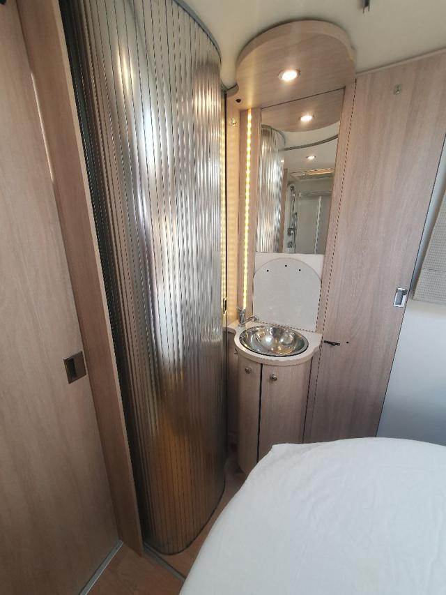 Camper - Integrato RAPIDO F680FF Diesel – foto 18