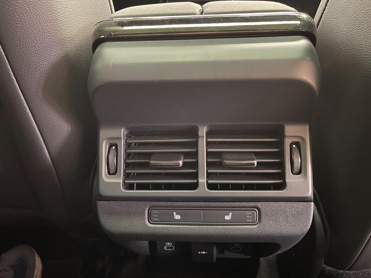Range Rover Evoque 25