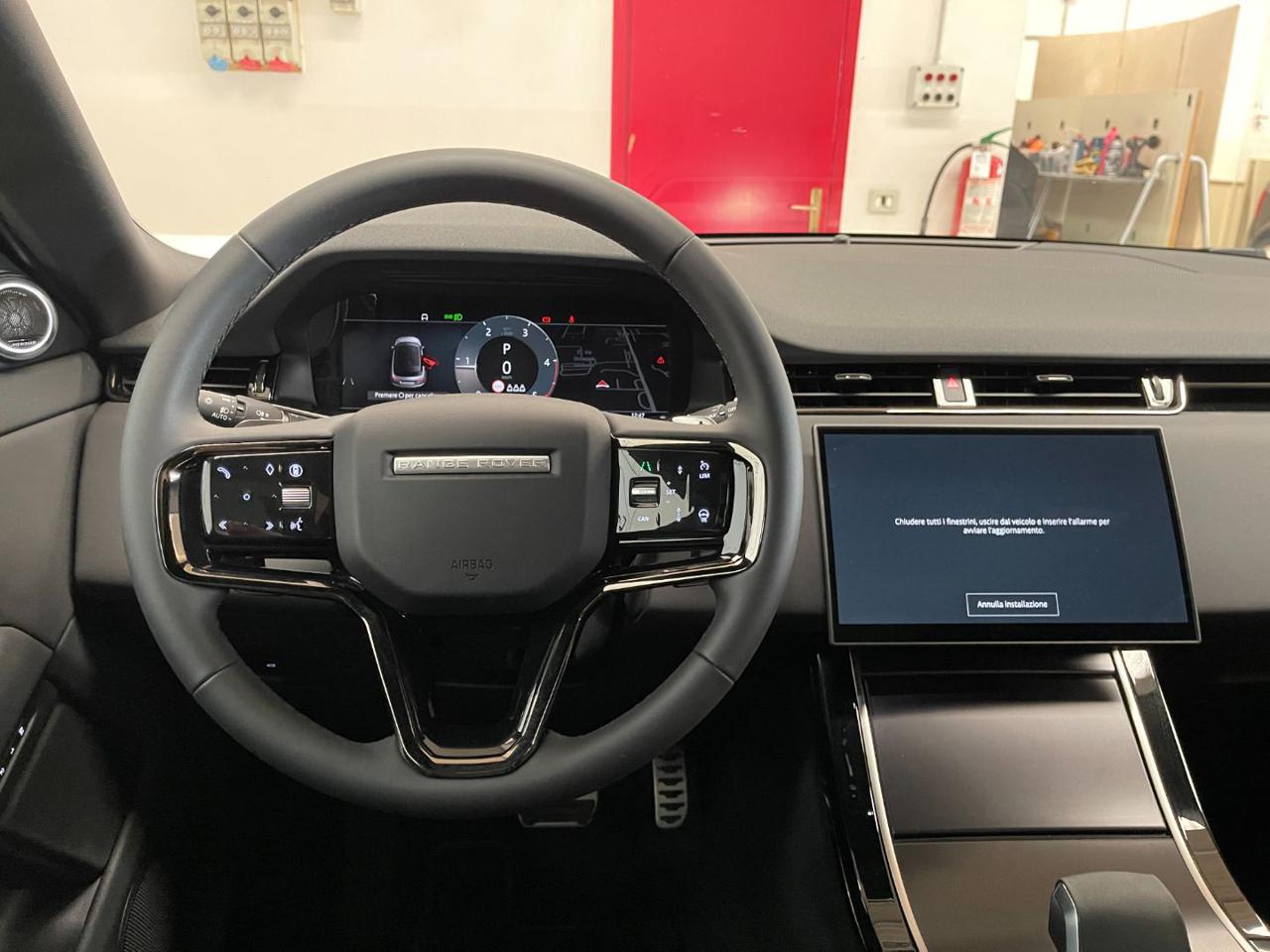 Range Rover Evoque 24