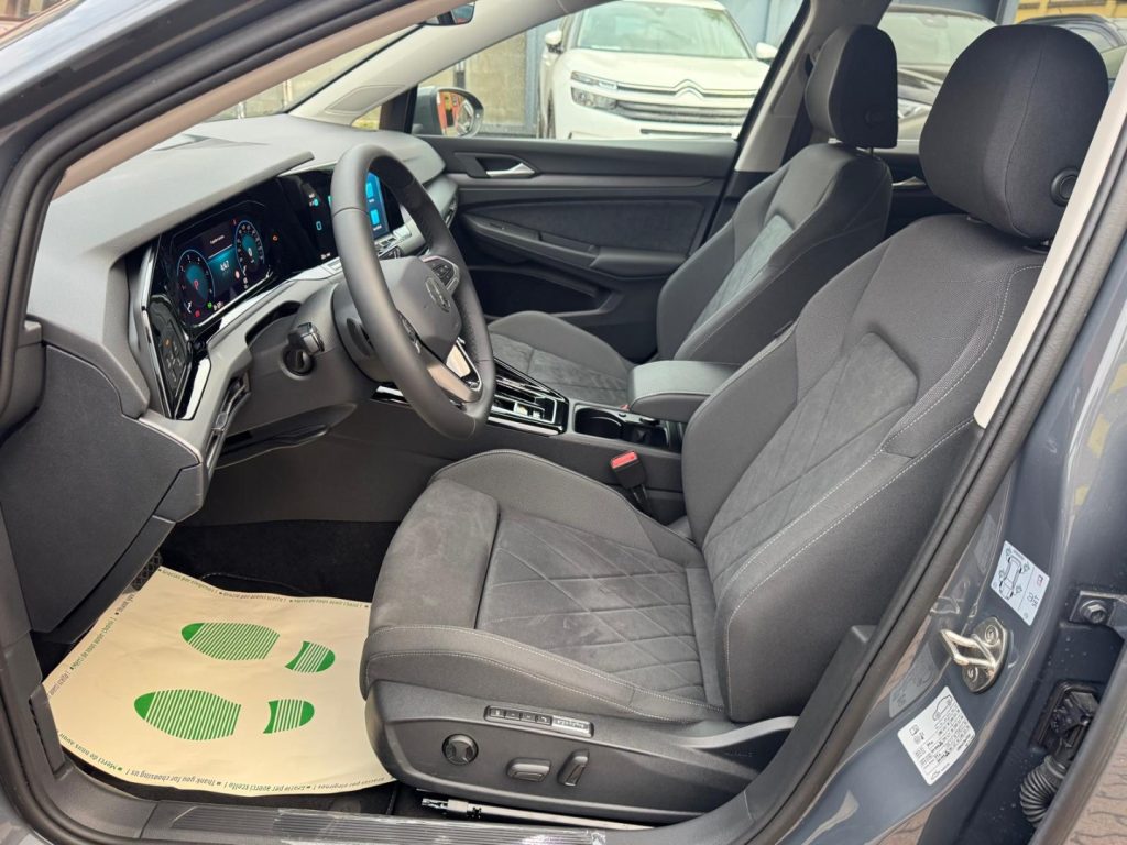 VOLKSWAGEN Golf Variant 2.0 TDI 150 CV DSG SCR Style - 14