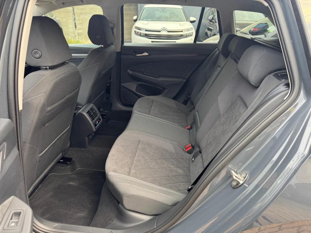 VOLKSWAGEN Golf Variant 2.0 TDI 150 CV DSG SCR Style - 16