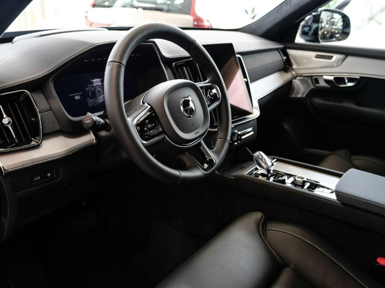 VOLVO XC90 2.0 T8 phev Ultra Black Edition awd 7p. Auto - 2