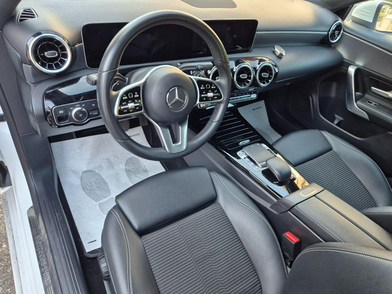MERCEDES-BENZ A 180 Automatic Sport - 10