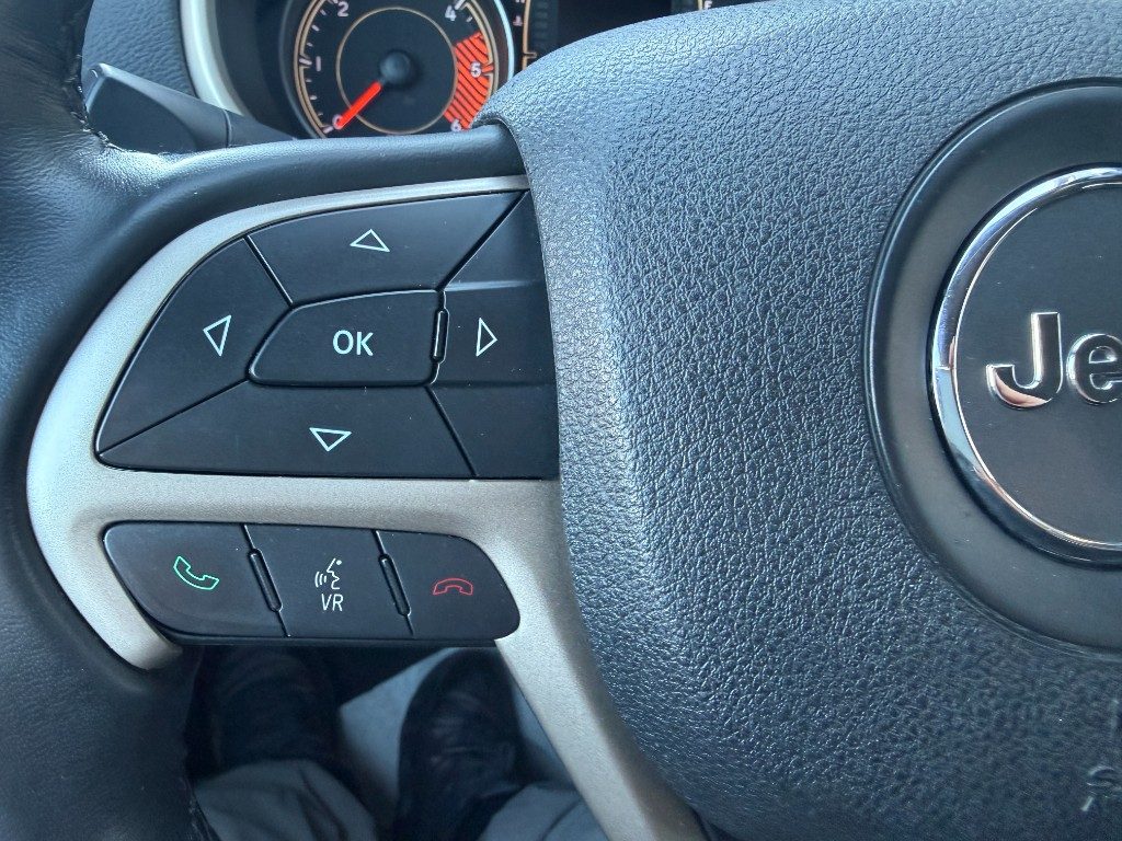 Foto JEEP Cherokee 2.2 Mjt II 185 CV 4WD Active Drive I Longitude usato Bologna