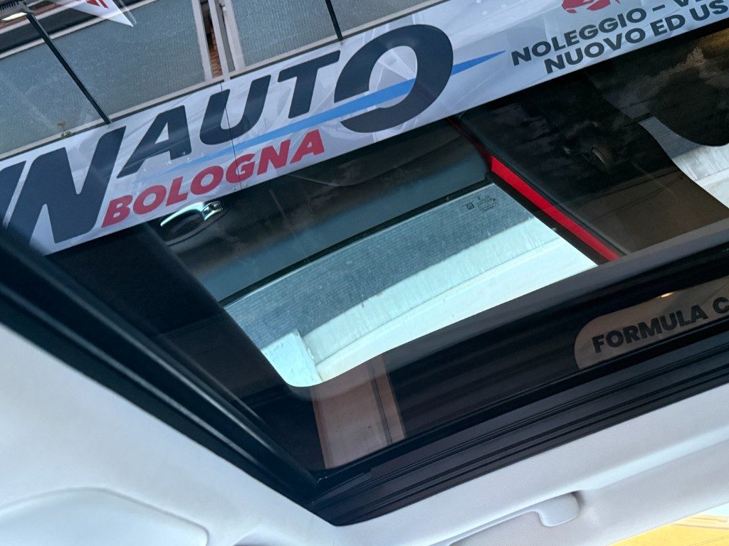 Auto in vendita BolognaJEEP Renegade 2.0 Mjt 140CV 4WD Active Drive Low Limited Foto JEEP Renegade 2.0 Mjt 140CV 4WD Active Drive Low Limited usato Bologna