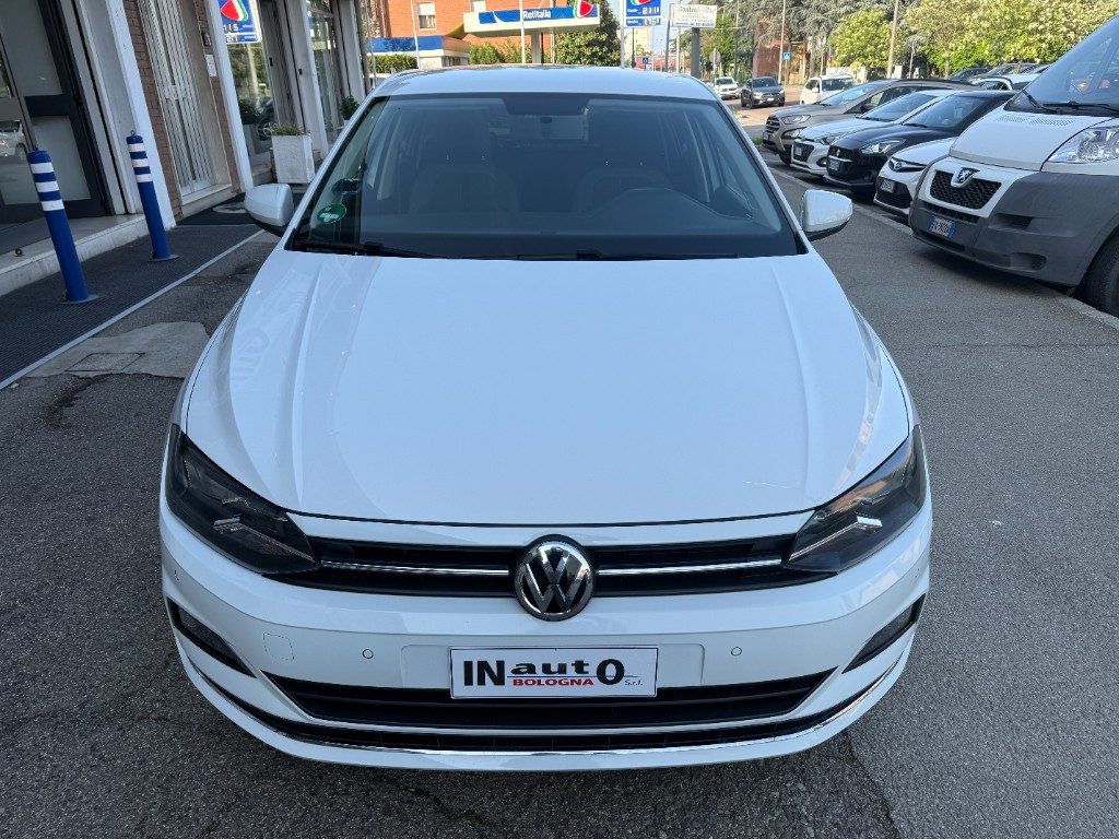 Auto in vendita BolognaVOLKSWAGEN Polo 1.0 EVO 80 CV 5p. highline BlueMotion Technology Foto VOLKSWAGEN Polo 1.0 EVO 80 CV 5p. highline BlueMotion Technology usato Bologna