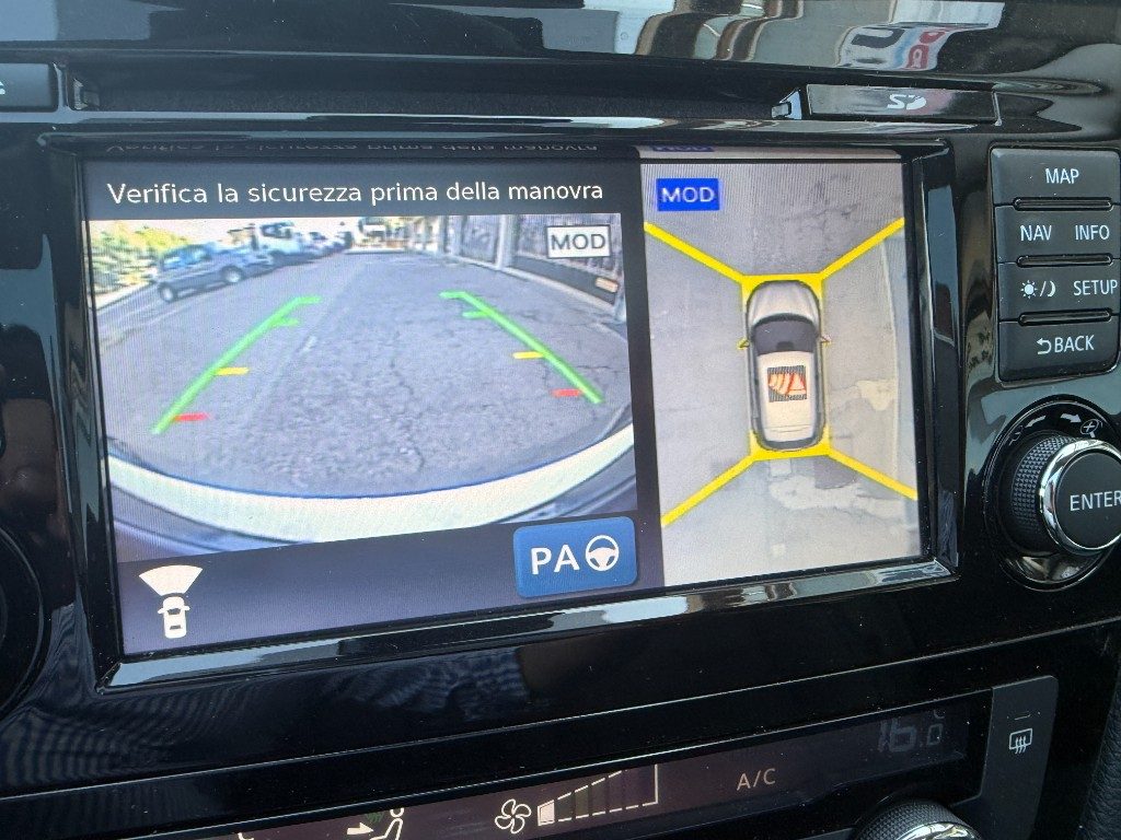 Auto in vendita BolognaNISSAN Qashqai 1.6 dCi 4WD Tekna SOLO 33500KM UNICA PROPRIETA' Foto NISSAN Qashqai 1.6 dCi 4WD Tekna SOLO 33500KM UNICA PROPRIETA' usato Bologna