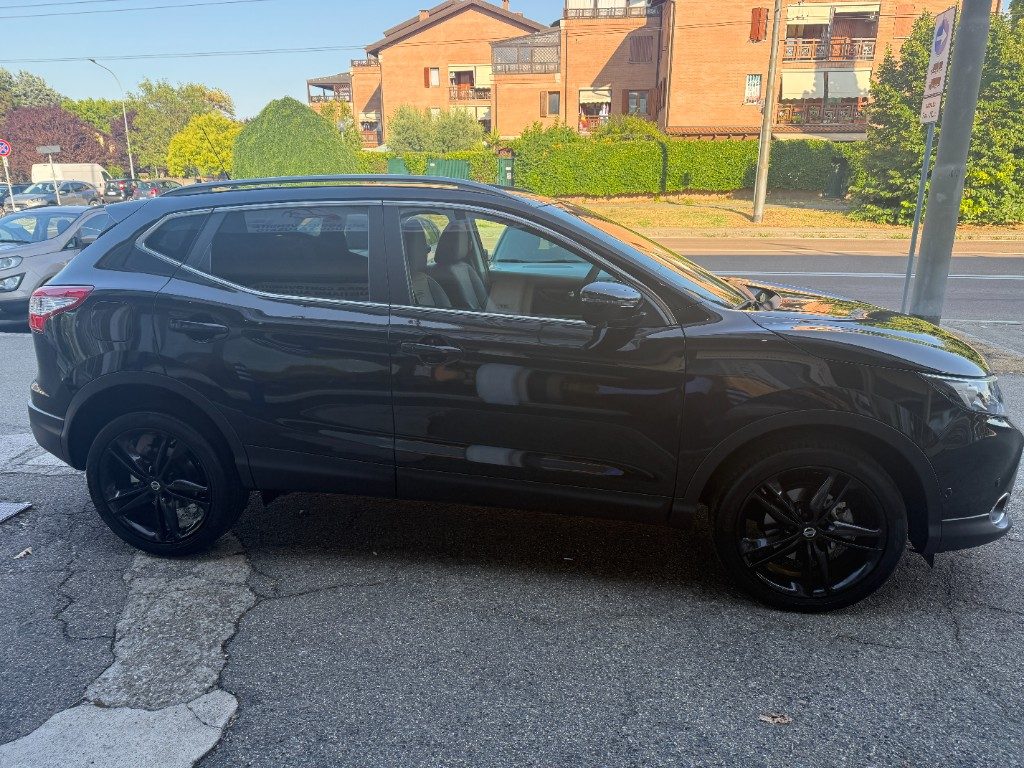 Auto in vendita BolognaNISSAN Qashqai 1.6 dCi 4WD Tekna SOLO 33500KM UNICA PROPRIETA' Foto NISSAN Qashqai 1.6 dCi 4WD Tekna SOLO 33500KM UNICA PROPRIETA' usato Bologna