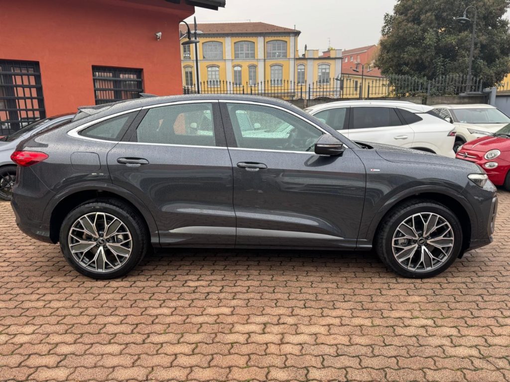 AUDI Q5 SPB TDI 204cv Mhev S tronic quattro S.LINE ED. - 7