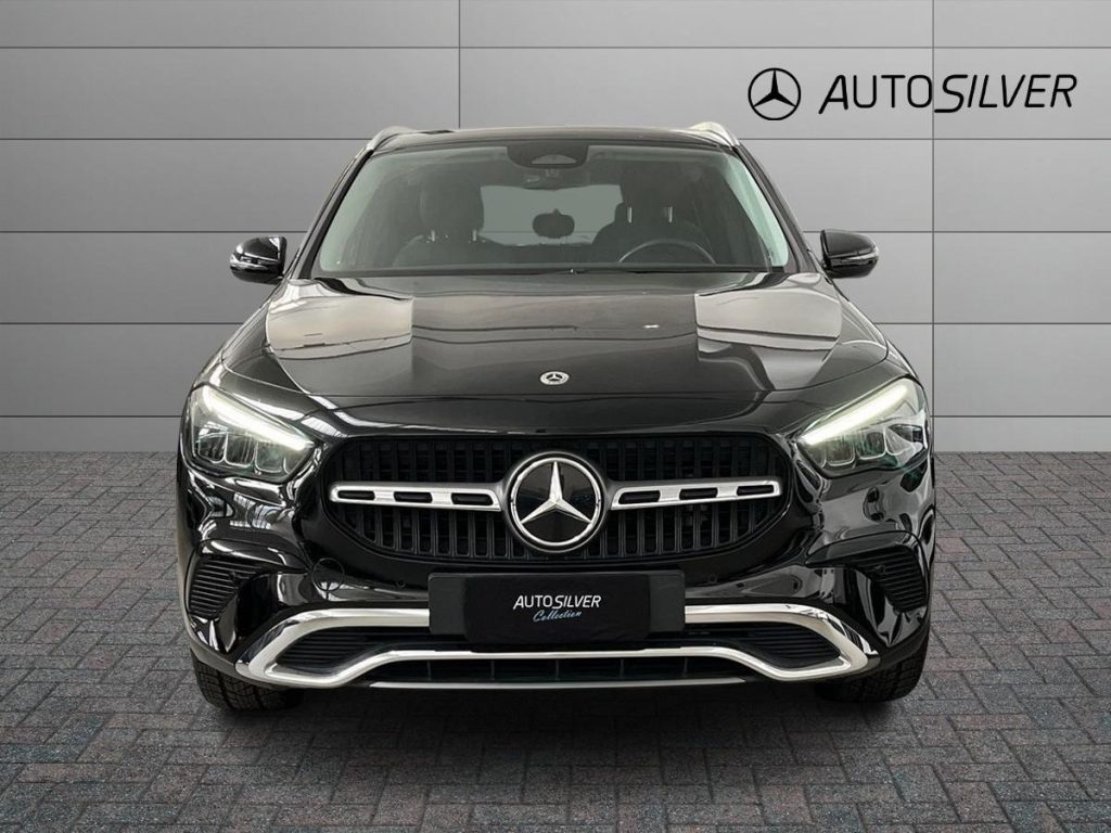 MERCEDES-BENZ GLA 200 d Automatic Progressive Advanced Plus - 3