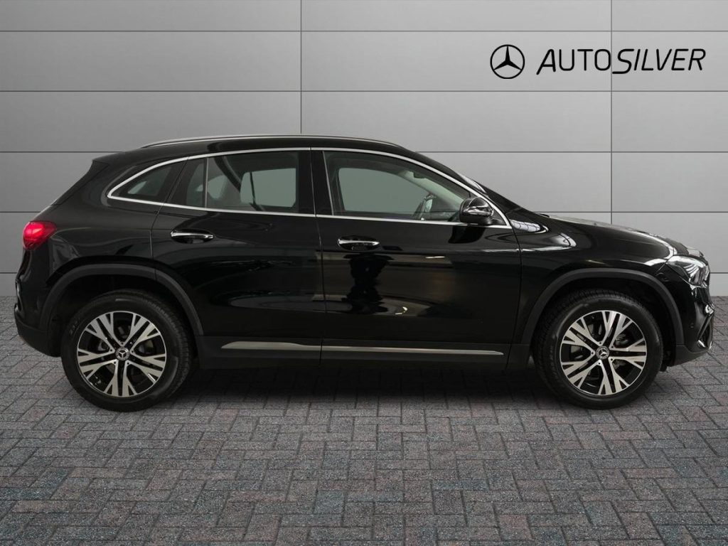 MERCEDES-BENZ GLA 200 d Automatic Progressive Advanced Plus - 5