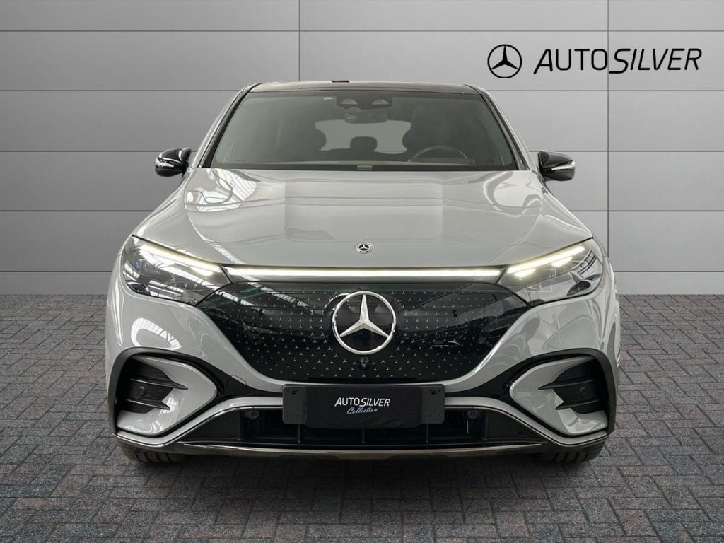 MERCEDES-BENZ EQE SUV 350 4MATIC AMG Line Premium Plus - 3