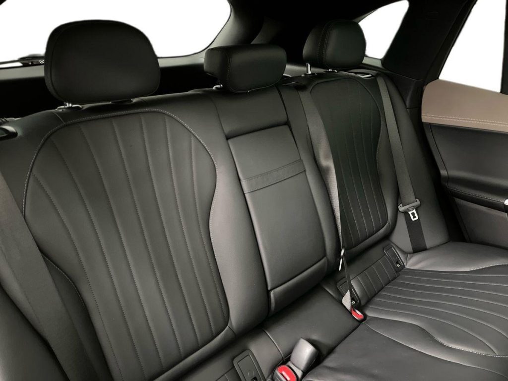MERCEDES-BENZ EQE SUV 350 4MATIC AMG Line Premium Plus - 15