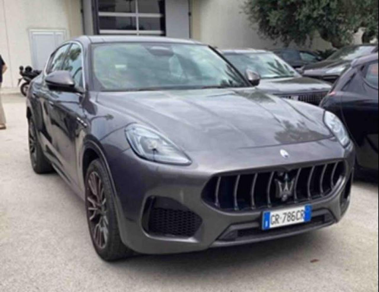 MASERATI Grecale MHEV 300 CV AWD GT TETTO APRIBILE - 3
