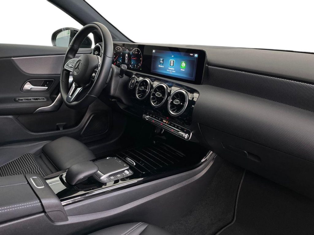 MERCEDES-BENZ A 180 d Automatic Sport Night Edition - 15