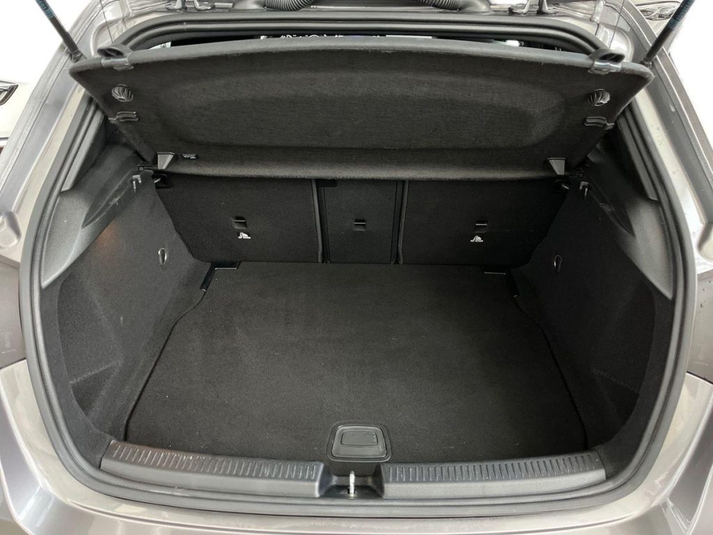 MERCEDES-BENZ A 180 d Automatic Sport Night Edition - 13