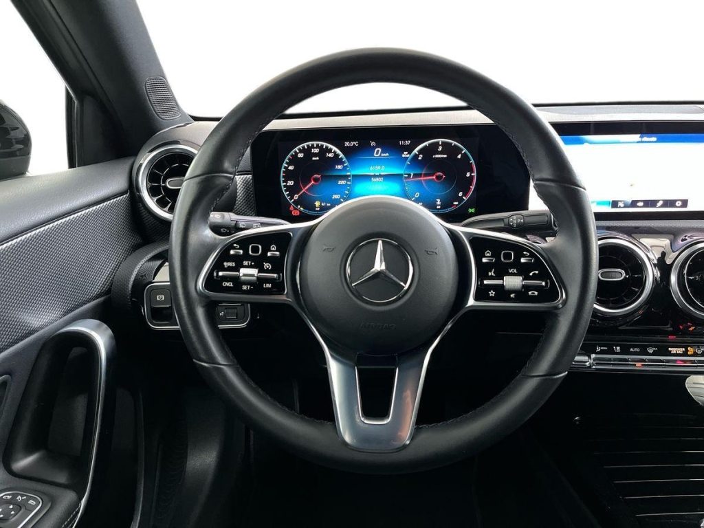 MERCEDES-BENZ A 180 d Automatic Sport Night Edition - 11