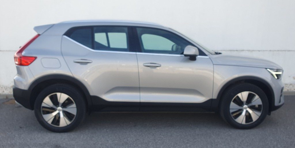VOLVO XC40 T4 Recharge Plug-in Hybrid automatico Core - Foto 3