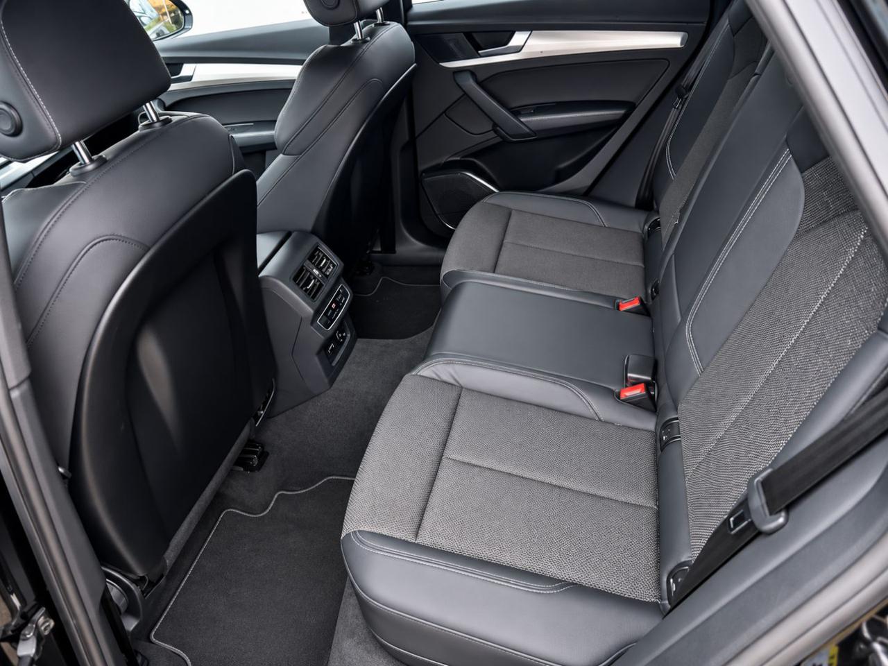 AUDI Q5 SPB SPORTBACK 40 TDI quattro S tronic S line plus. - 6