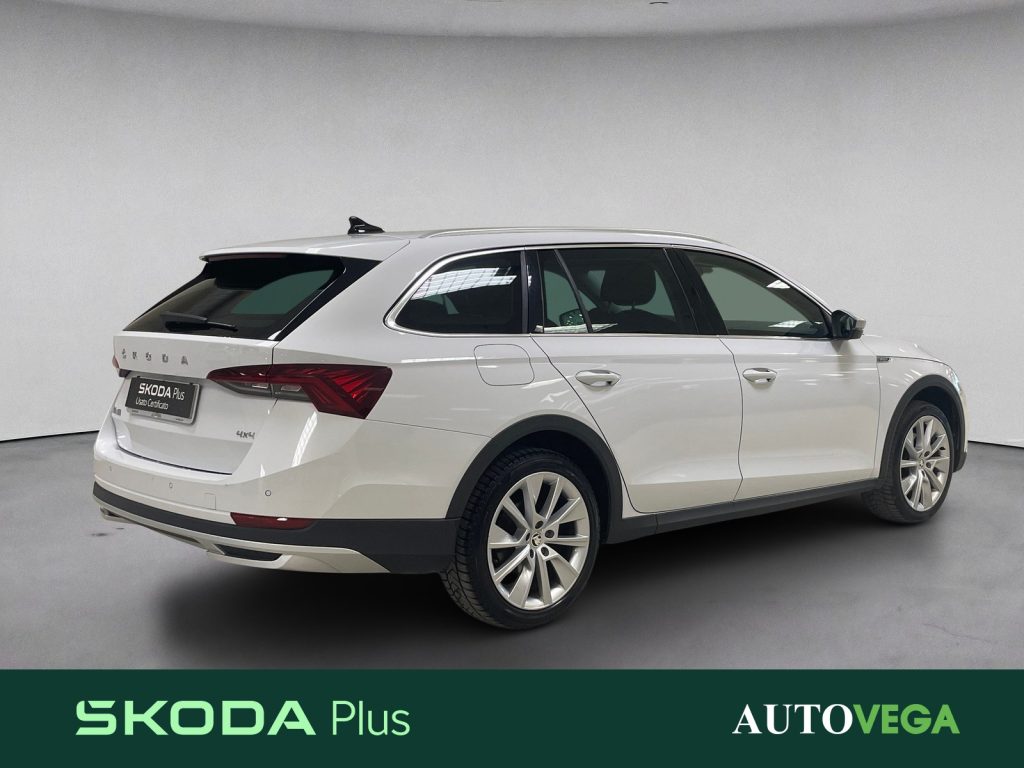 SKODA Octavia wagon 2.0 tdi evo scout 4x4 150cv dsg - 4
