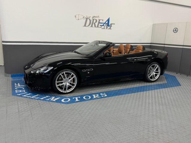 MASERATI GranCabrio Nero metallizzato