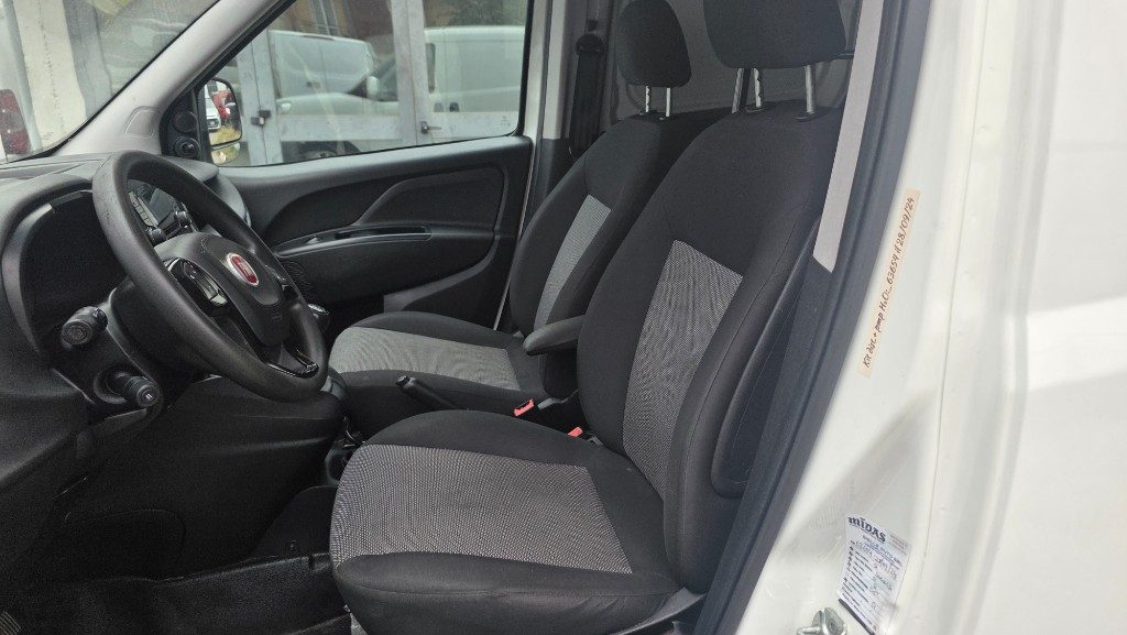 FIAT Doblo Doblò 1.4 T-Jet Natural Power PC-TN SX Metano - 9