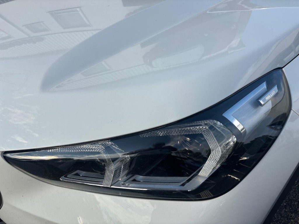 BMW iX1 xDrive 30 - 6