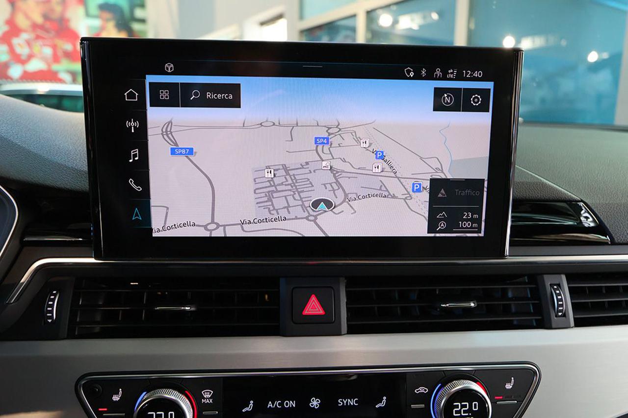 AUDI A4 40 TDI Quattro S-Tronic S-Line - 23