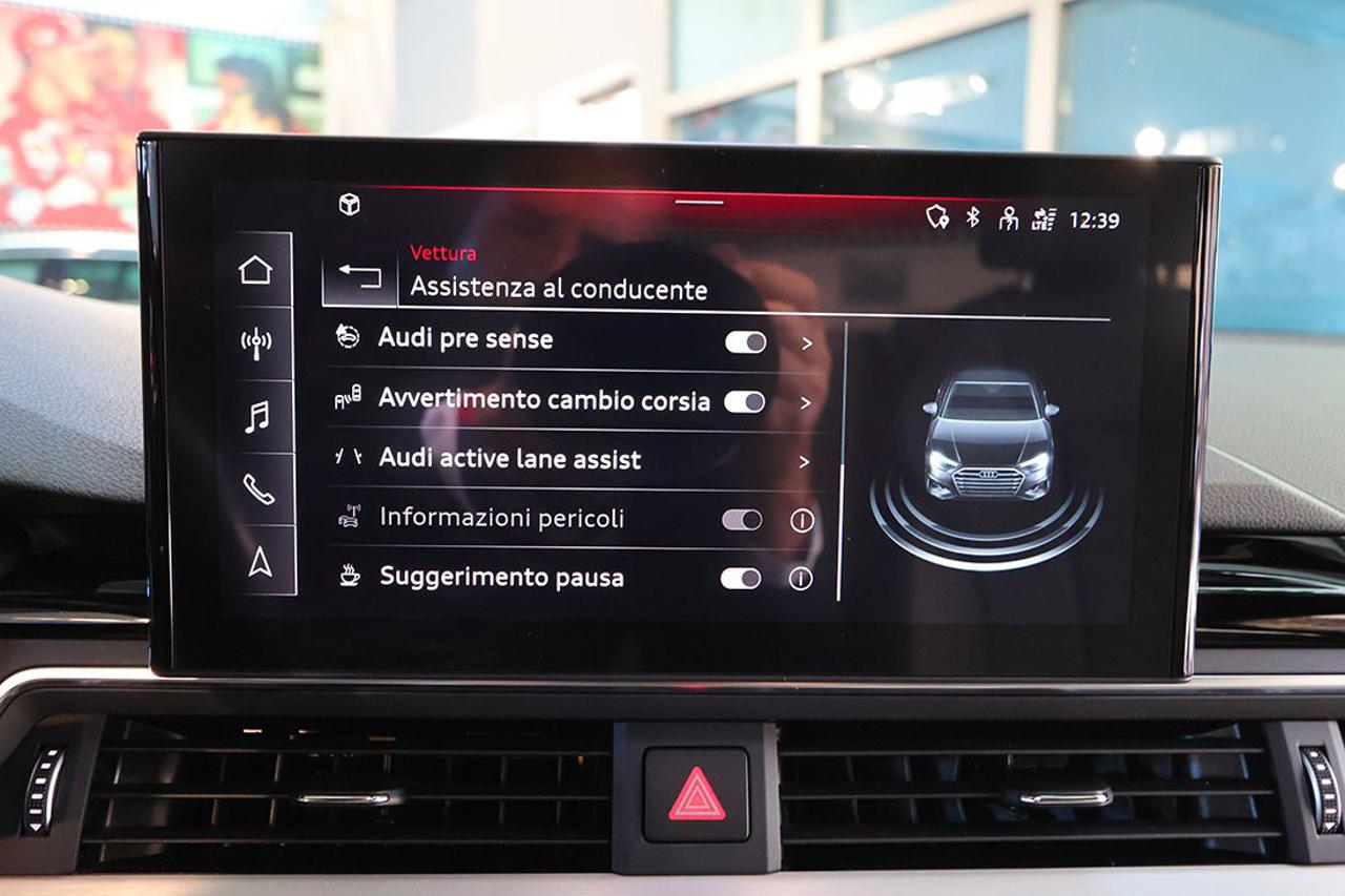 AUDI A4 40 TDI Quattro S-Tronic S-Line - 29