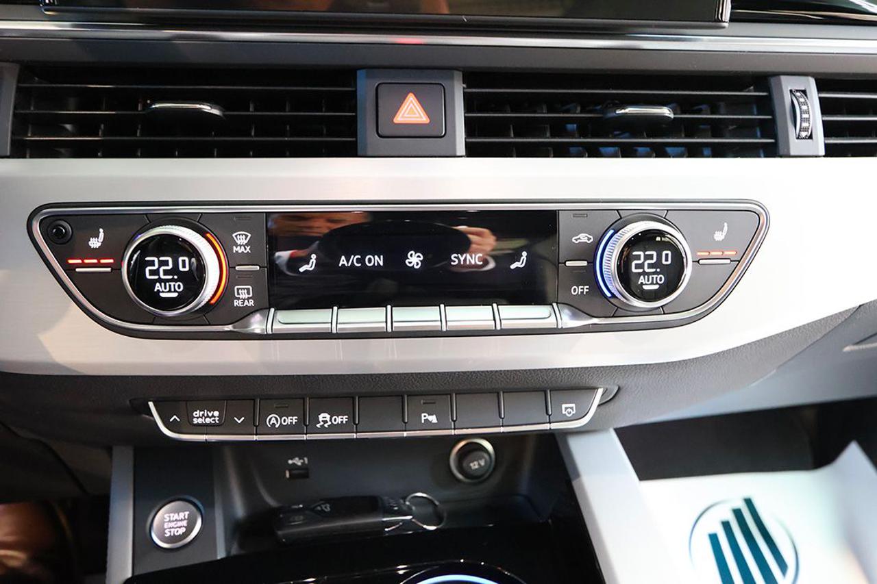 AUDI A4 40 TDI Quattro S-Tronic S-Line - 34