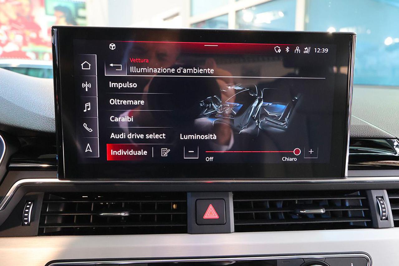AUDI A4 40 TDI Quattro S-Tronic S-Line - 27