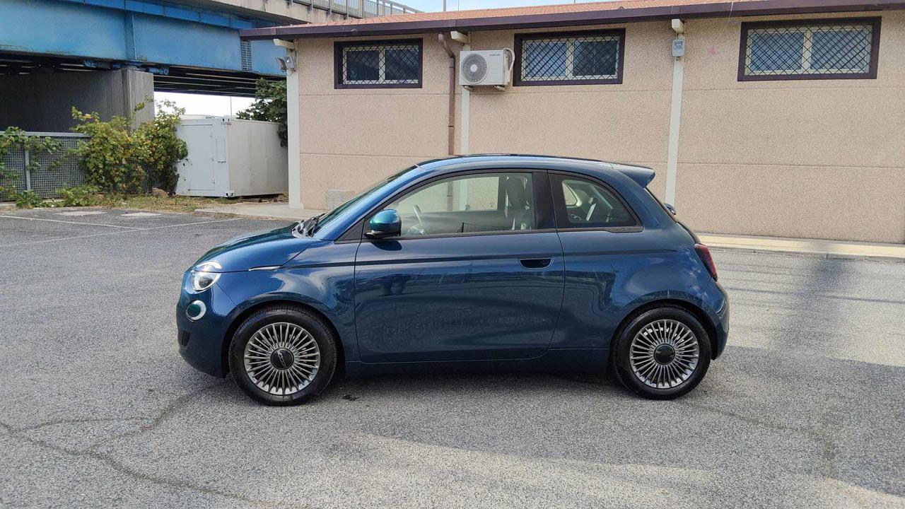 FIAT 500e Cabrio 42 kWh Icon - 4