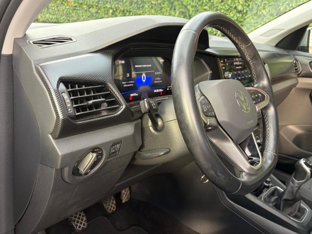 VOLKSWAGEN T-Cross 1.0 TSI 110 CV Style - 24