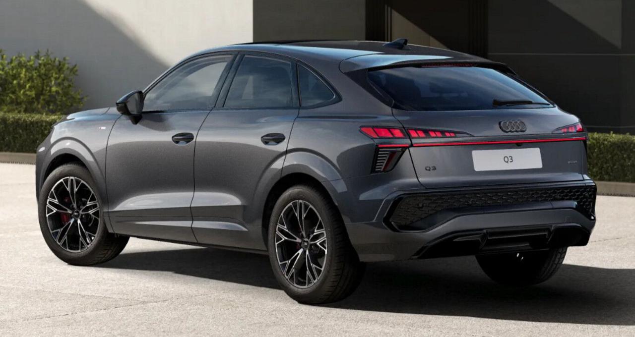 AUDI Q3 SPB TDI 193CV  quattro S tronic S line edition - 3