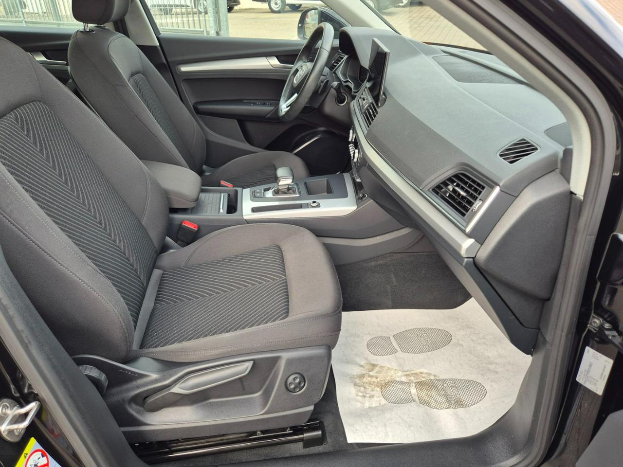 AUDI Q5 SPB 35 TDI S tronic Business Advanced - 13