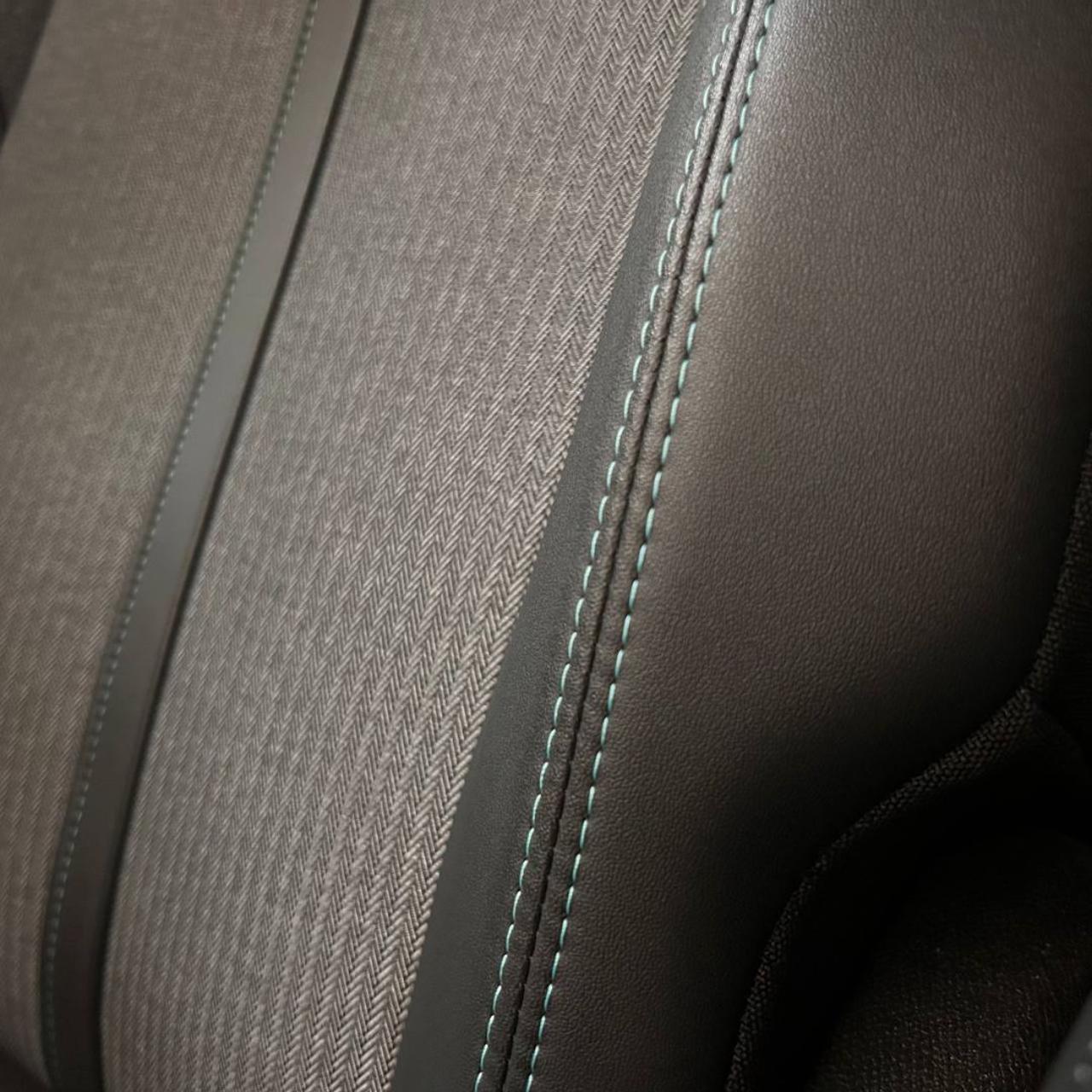 PEUGEOT 5008 BlueHDi 130 S&S EAT8 Allure Pack - 11
