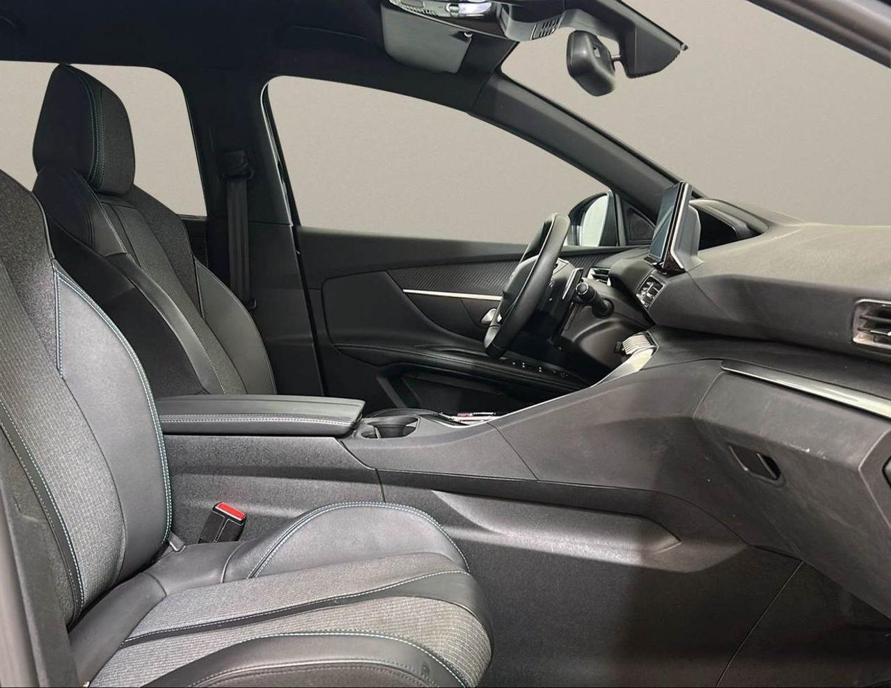 PEUGEOT 5008 BlueHDi 130 S&S EAT8 Allure Pack - 12