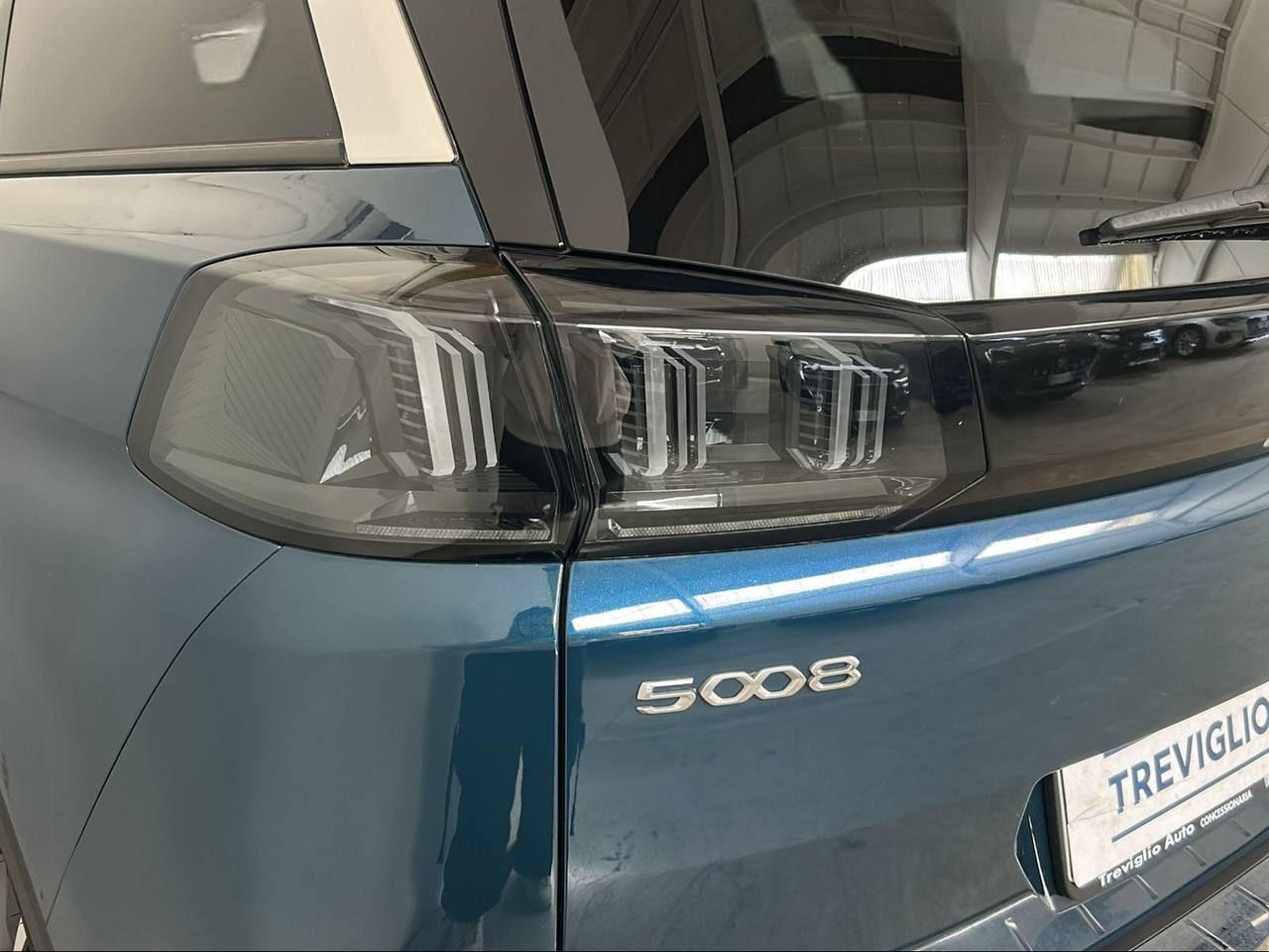 PEUGEOT 5008 BlueHDi 130 S&S EAT8 Allure Pack - 33