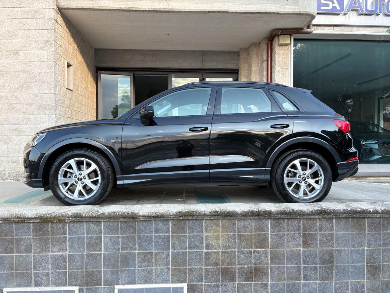 AUDI Q3 35 2.0 TDI S tronic Business Advanced - 8