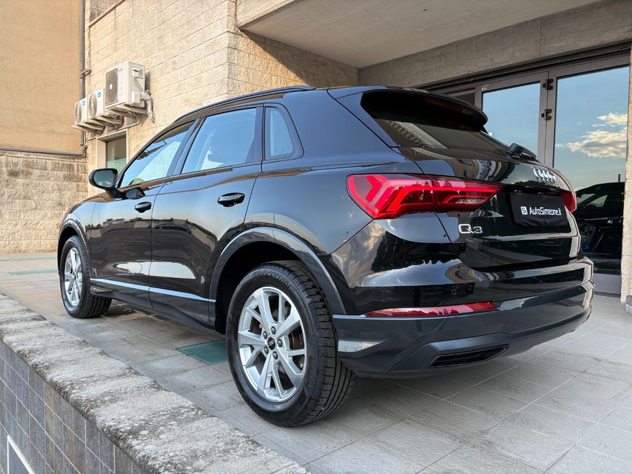 AUDI Q3 35 2.0 TDI S tronic Business Advanced - 7