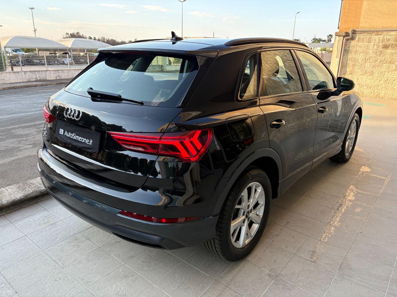 AUDI Q3 35 2.0 TDI S tronic Business Advanced - 5