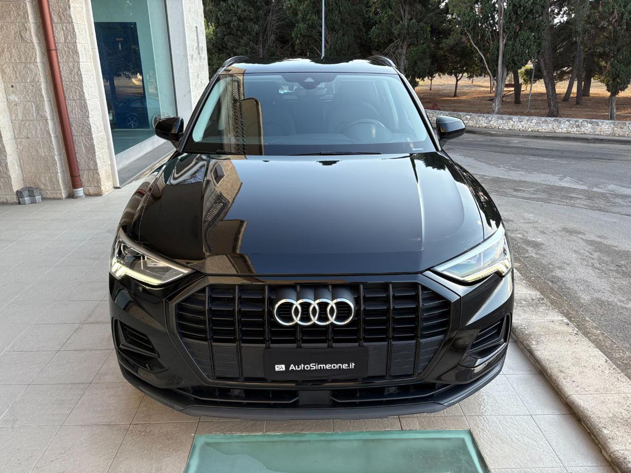 AUDI Q3 35 2.0 TDI S tronic Business Advanced - 2