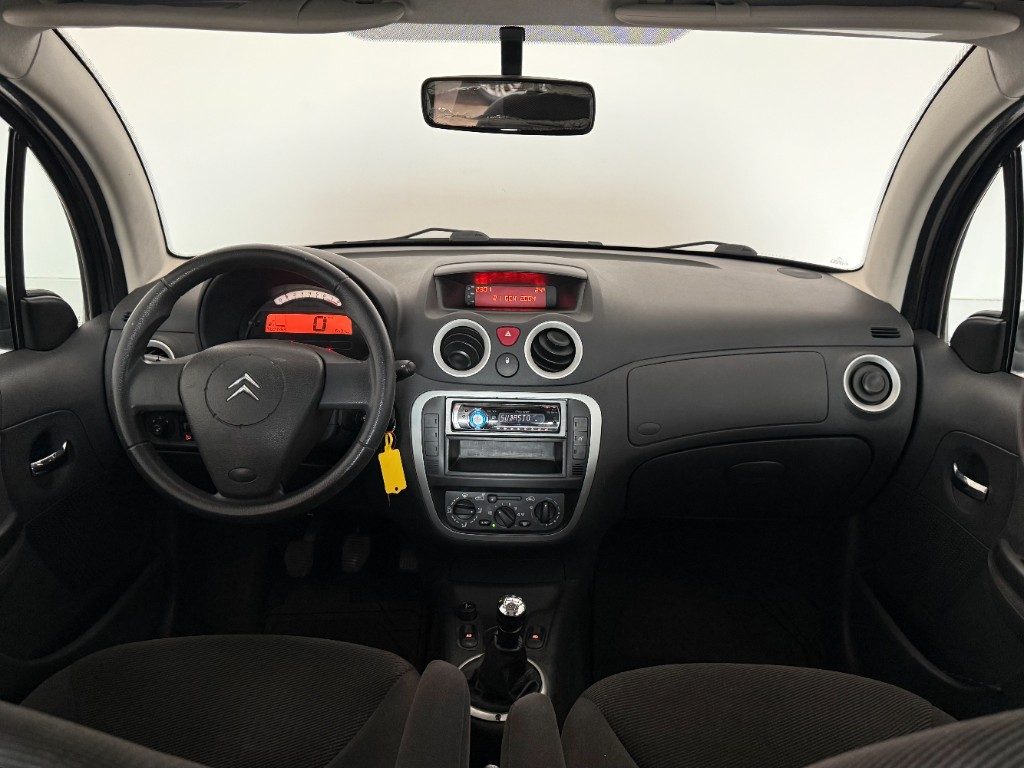 CITROEN C3 1.4 Elegance - 19