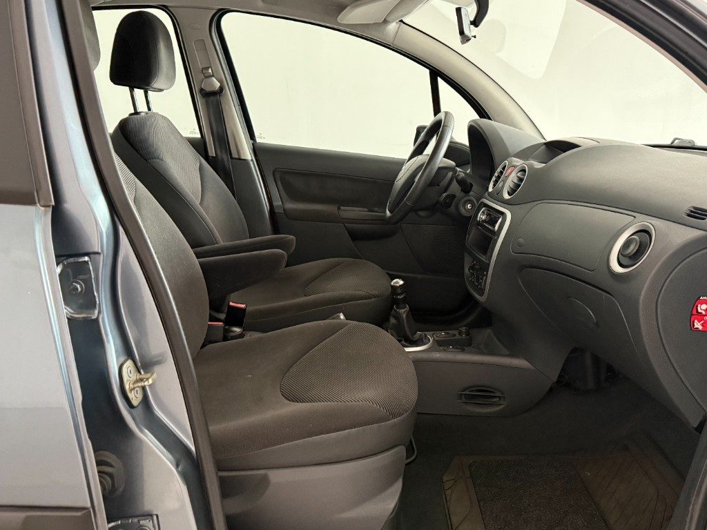 CITROEN C3 1.4 Elegance - 9
