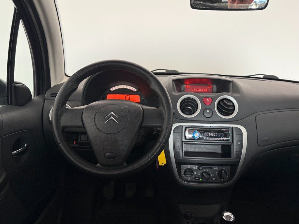 CITROEN C3 1.4 Elegance - 21