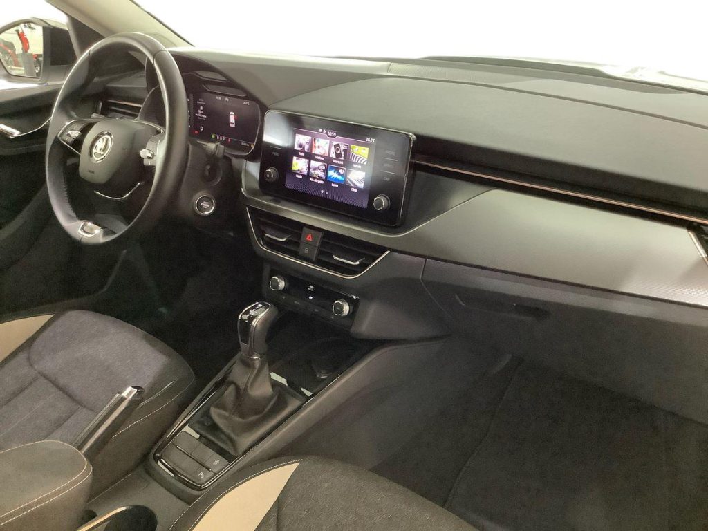 SKODA Kamiq 1.0 TSI 110 CV DSG Black Dots - 9