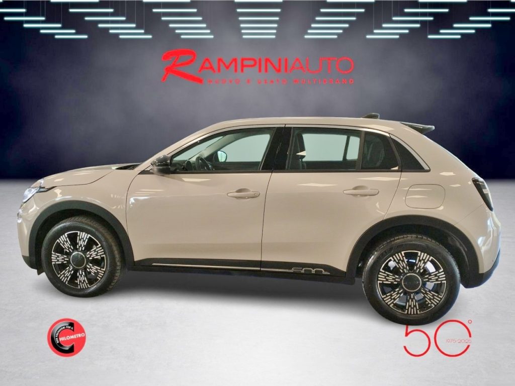 FIAT 600 Hybrid 145 CV DCT Pronta Consegna Iva Esposta - 10