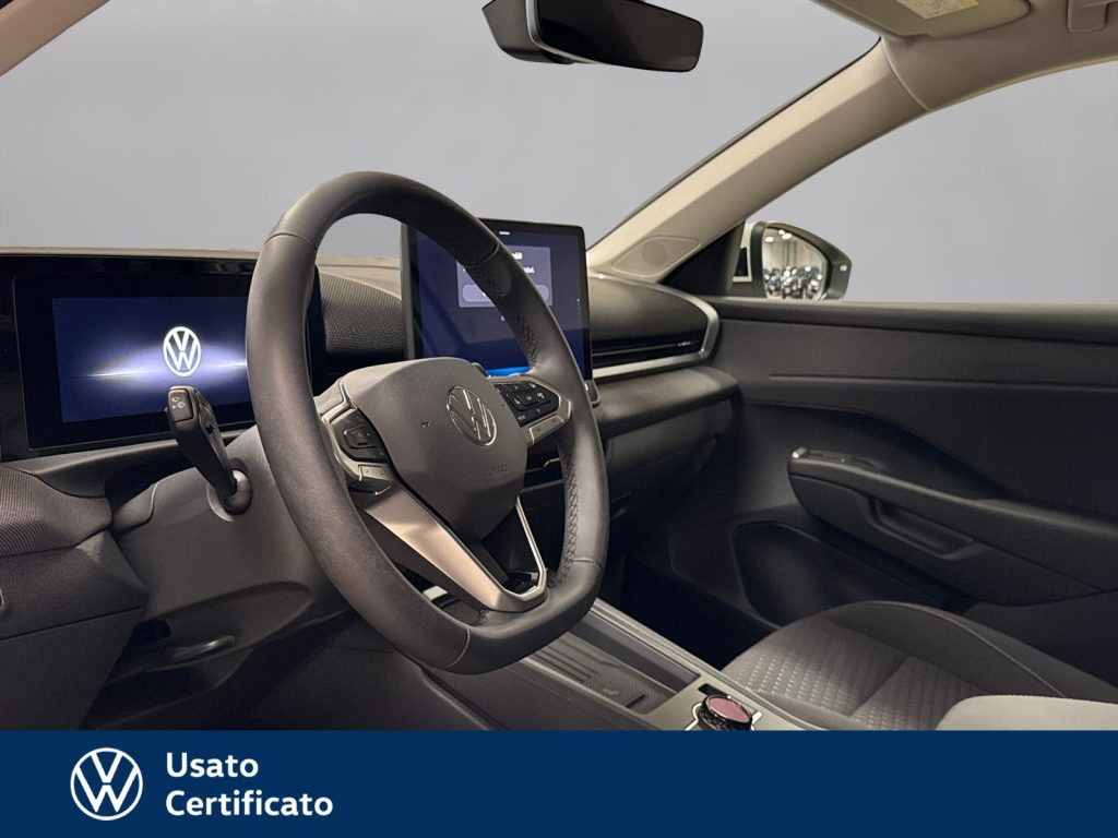 VOLKSWAGEN T-Roc 1.5 etsi life 115cv dsg - 7